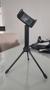 A29 Mini Desktop Tripod Style Foldable Portable Mobile Bracket Stand